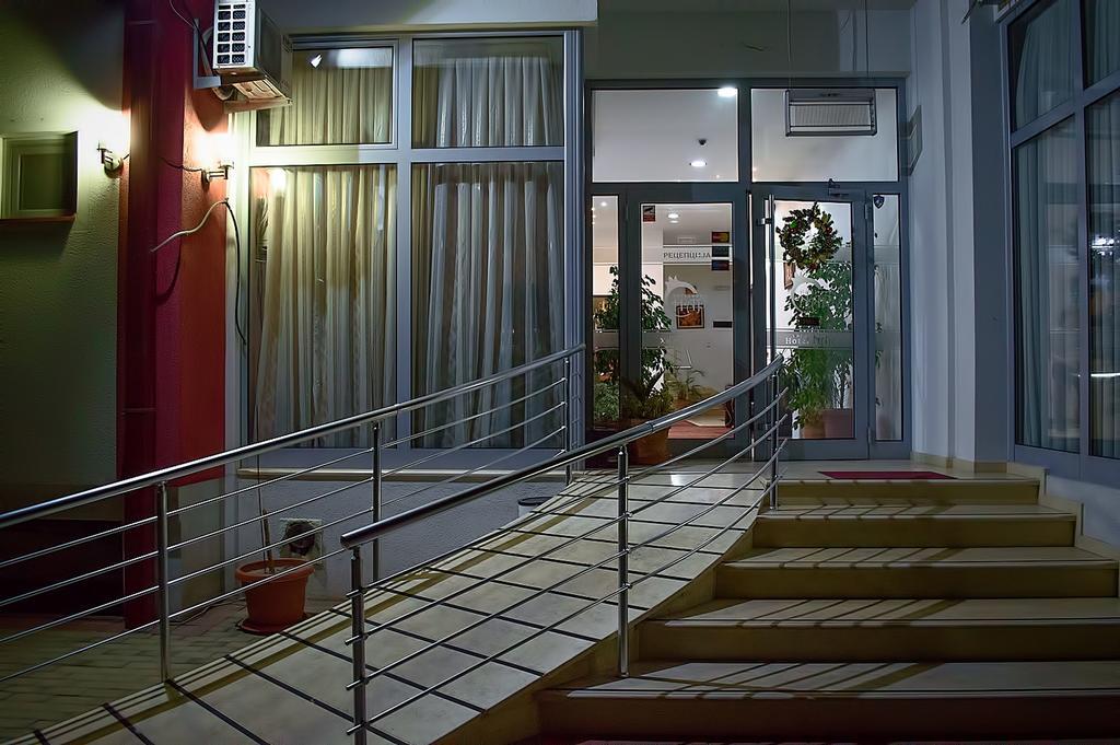 Hotel Nar גבגלייה מראה חיצוני תמונה