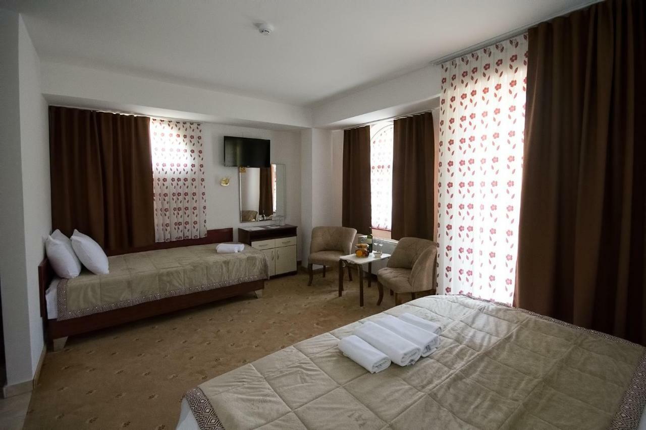 Hotel Nar גבגלייה מראה חיצוני תמונה