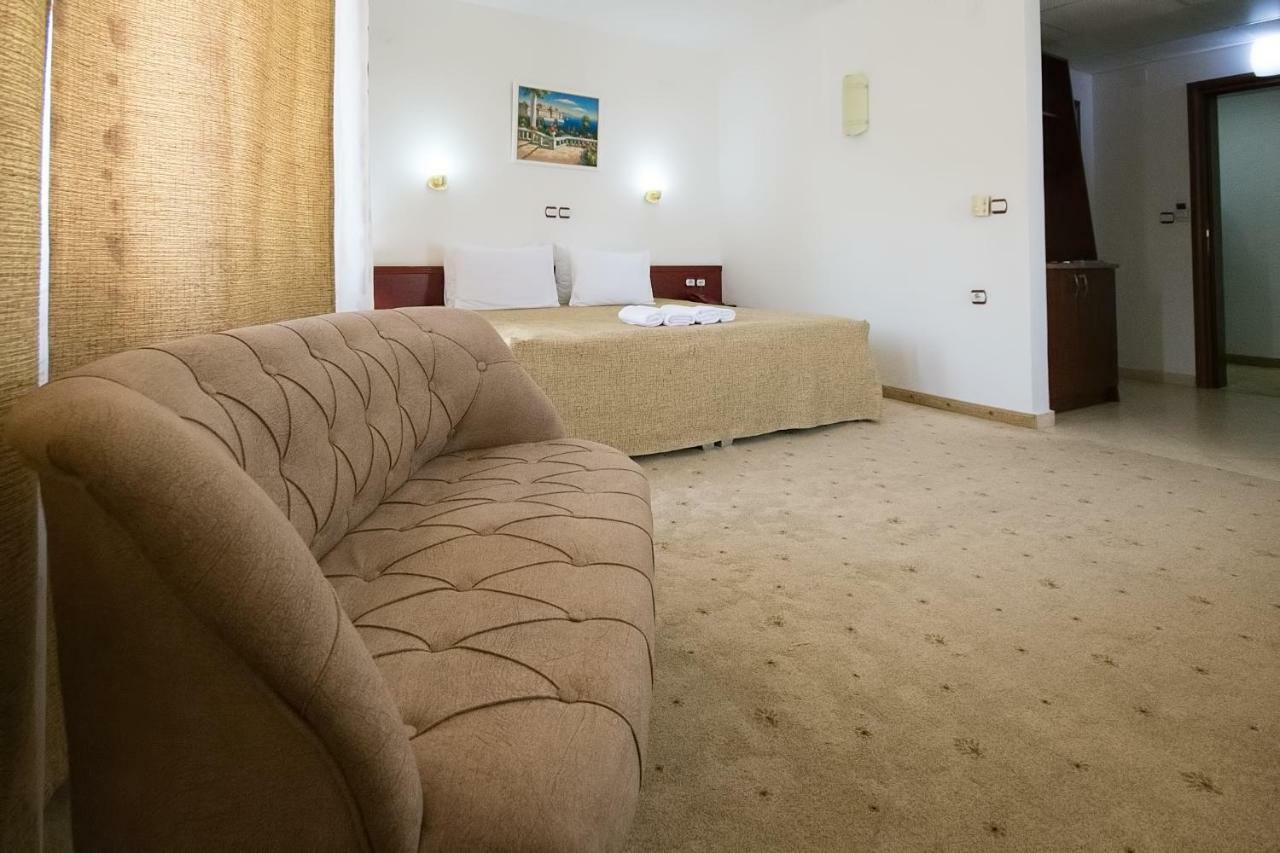 Hotel Nar גבגלייה מראה חיצוני תמונה
