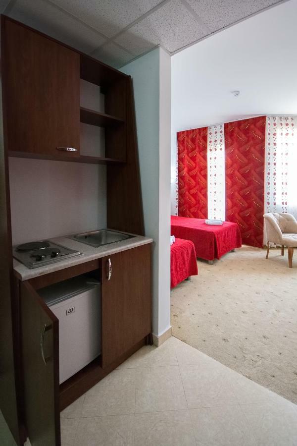 Hotel Nar גבגלייה מראה חיצוני תמונה